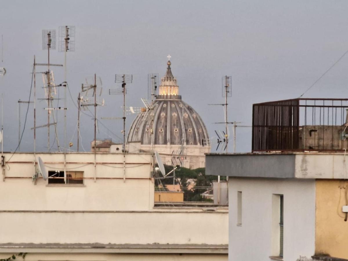 Saint Peter Vatican City Confortable Apartament Stellasia Casa Vacanza Rome Exterior photo